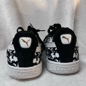 PUMA Classic Black/White Suede Sneakers